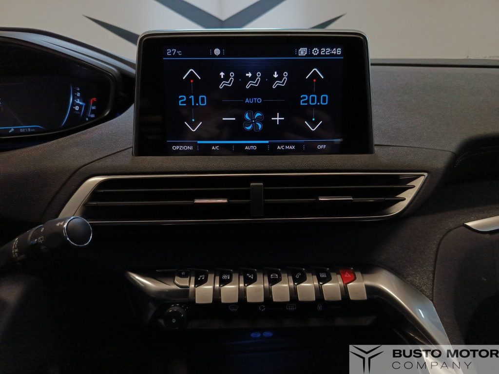 PEUGEOT 3008 3008 1.2 puretech t GT Line s&s 130cv - 12
