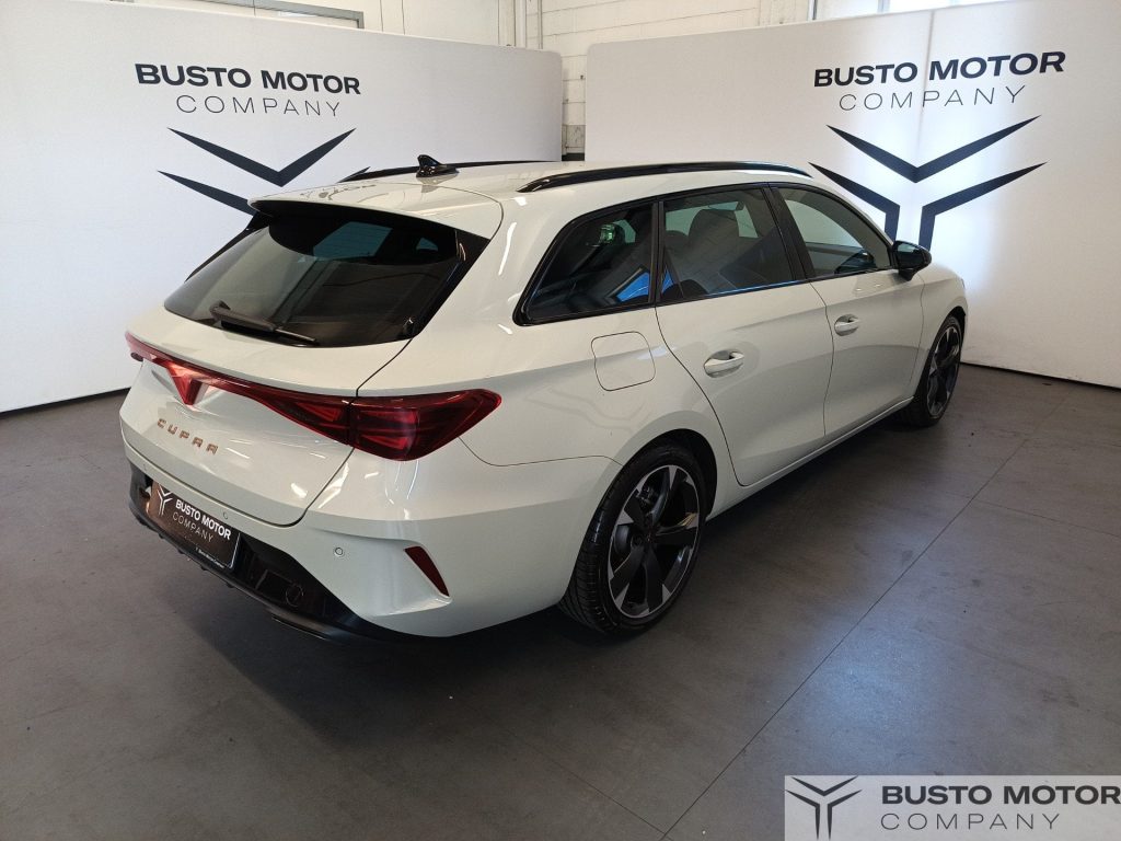 CUPRA Leon Leon Sportstourer 1.5 hybrid 150cv dsg - 4