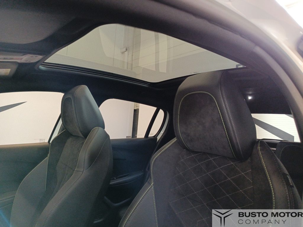 PEUGEOT 208 208 1.2 puretech GT s&s 130cv eat8 - 17