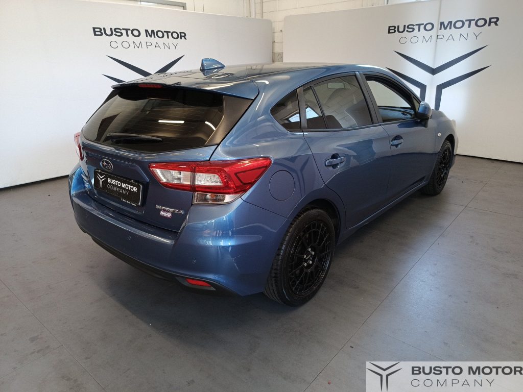 SUBARU Impreza 1.6i Style navi lineartronic - 4