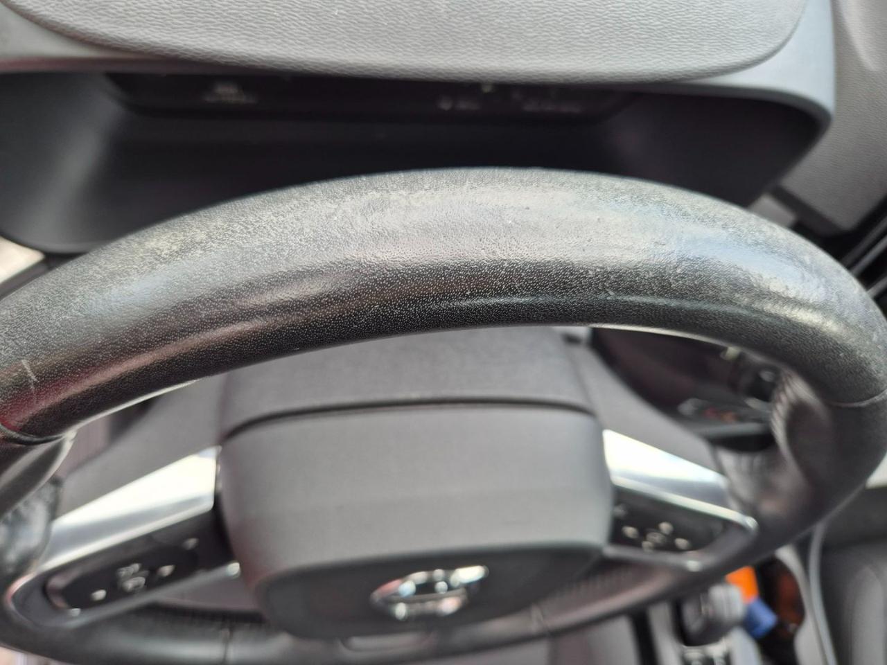 VOLVO XC40 T2 Geartronic Momentum - 12