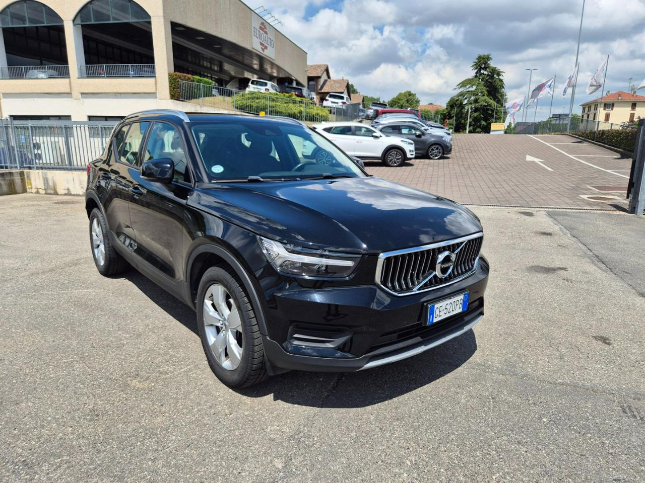 VOLVO XC40 T2 Geartronic Momentum - 5