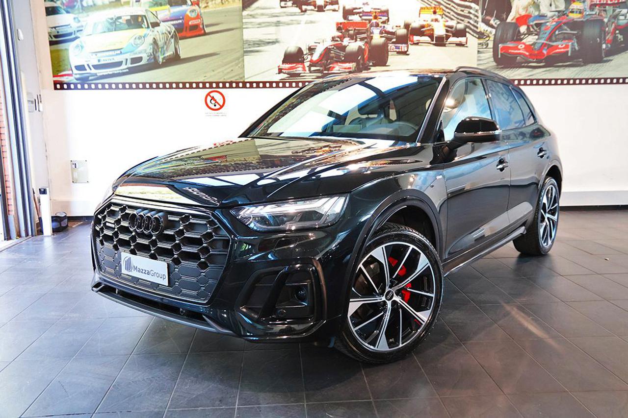 AUDI Q5 40 TDI Quattro S-Tronic Identity Black S-Line - 7