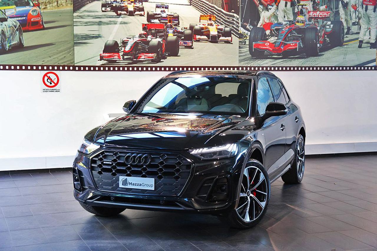 AUDI Q5 40 TDI Quattro S-Tronic Identity Black S-Line - 5
