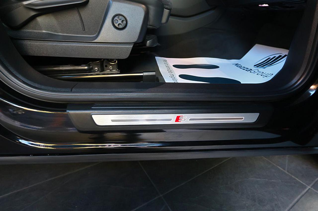 AUDI Q5 40 TDI Quattro S-Tronic Identity Black S-Line - 41