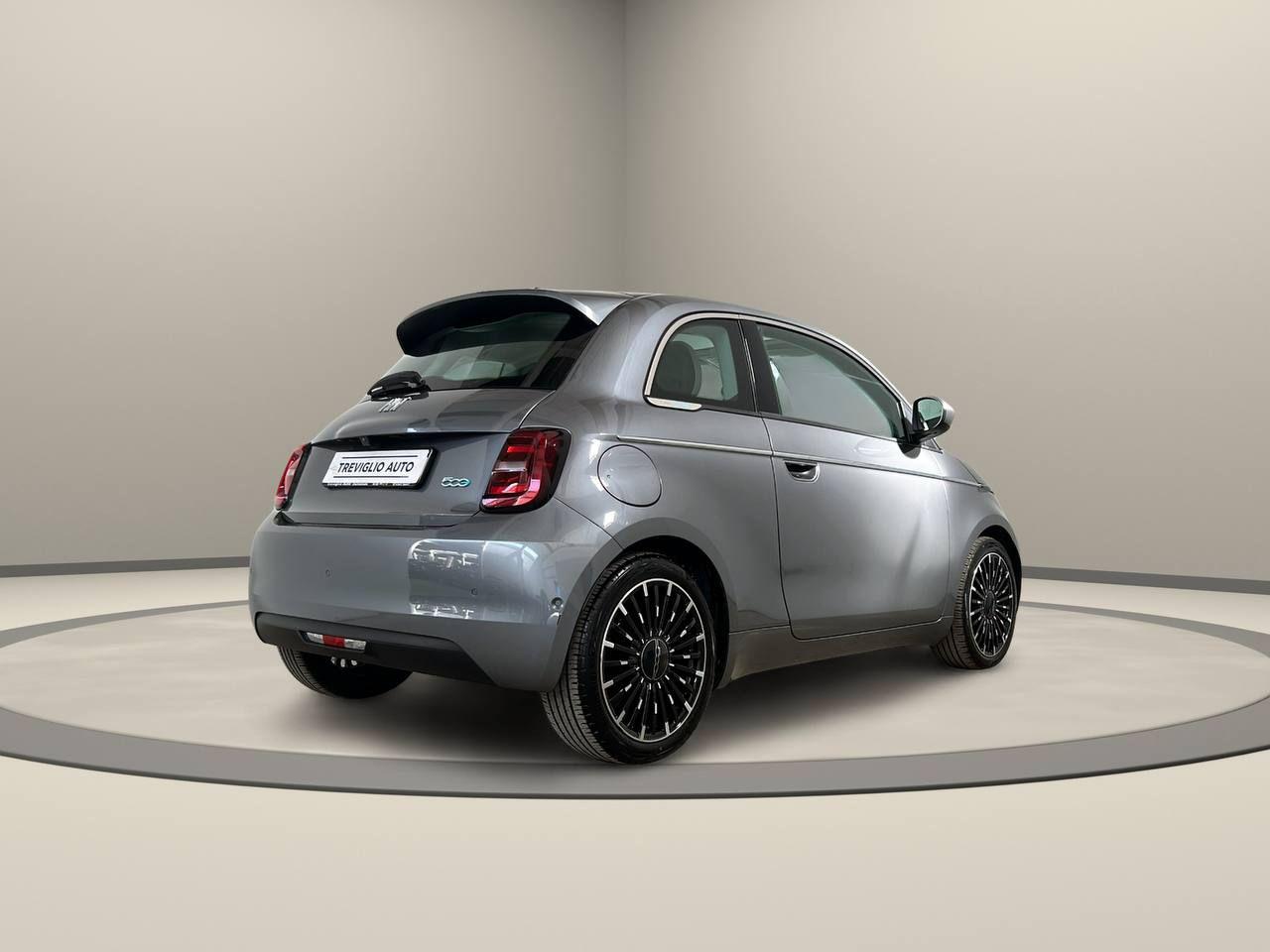 FIAT 500e Berlina 42kWh La Prima By Bocelli 320 Km autonomia - 5