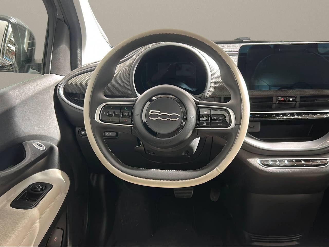 FIAT 500e Berlina 42kWh La Prima By Bocelli 320 Km autonomia - 15