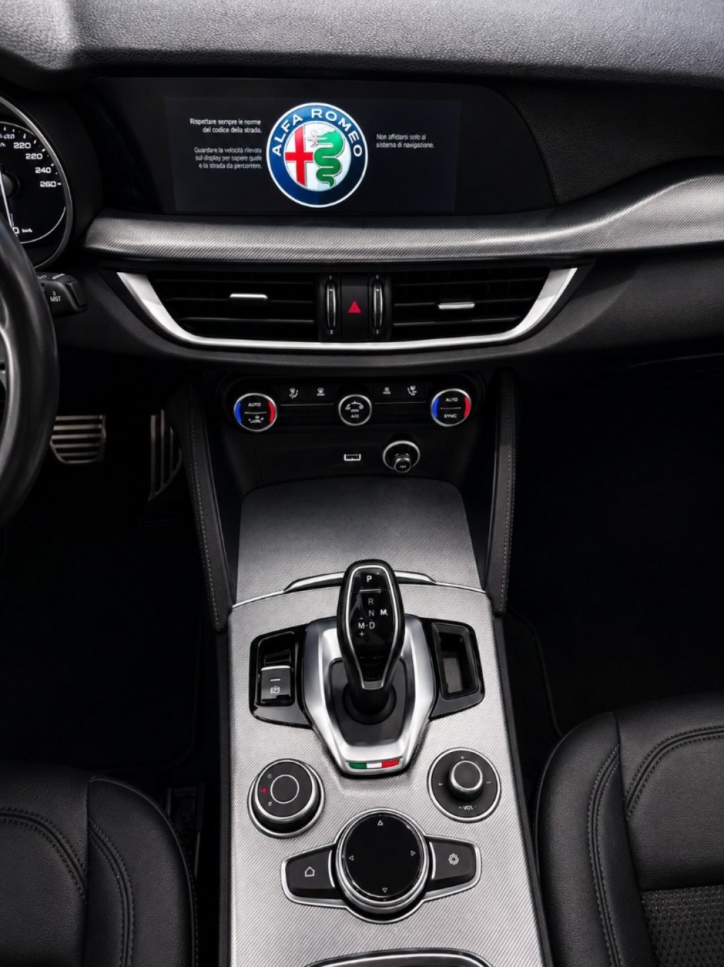 ALFA ROMEO Stelvio 2.2 d Q4 190 CV AT8 Navi Sprint - 12
