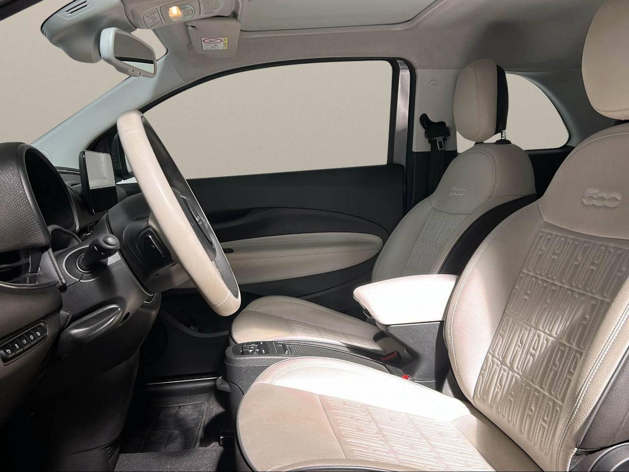 FIAT 500e Berlina 42kWh La Prima By Bocelli 320 Km autonomia - 8