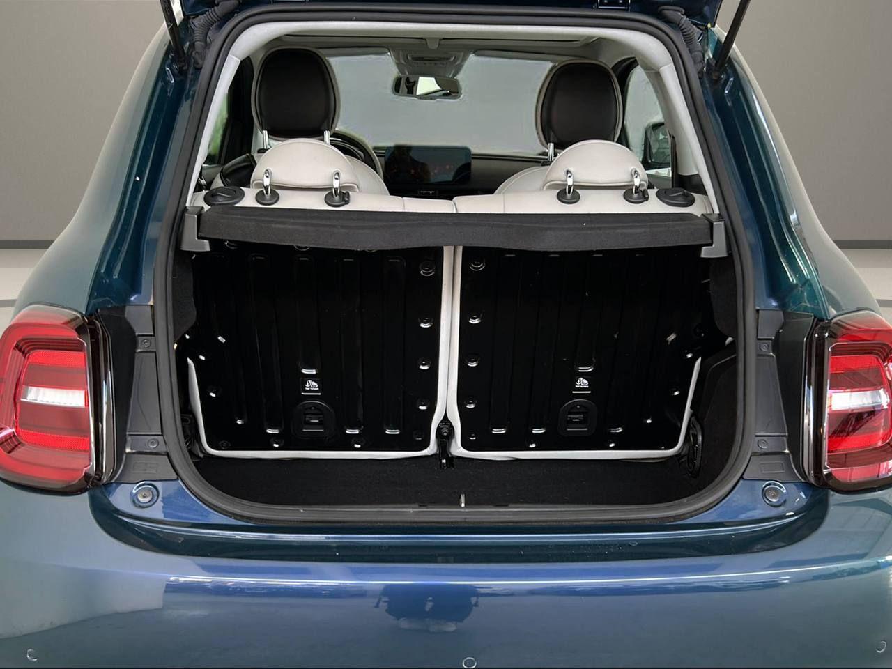 FIAT 500e Berlina 42kWh La Prima By Bocelli 320 Km autonomia - 7