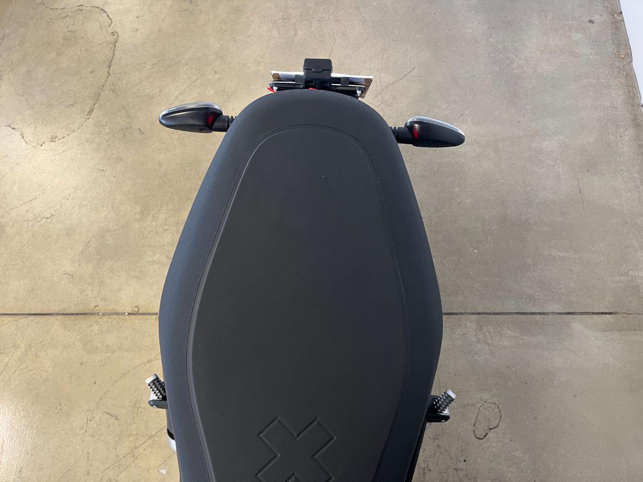 DUCATI Scrambler 800 ICON DARK STEALTH - 8