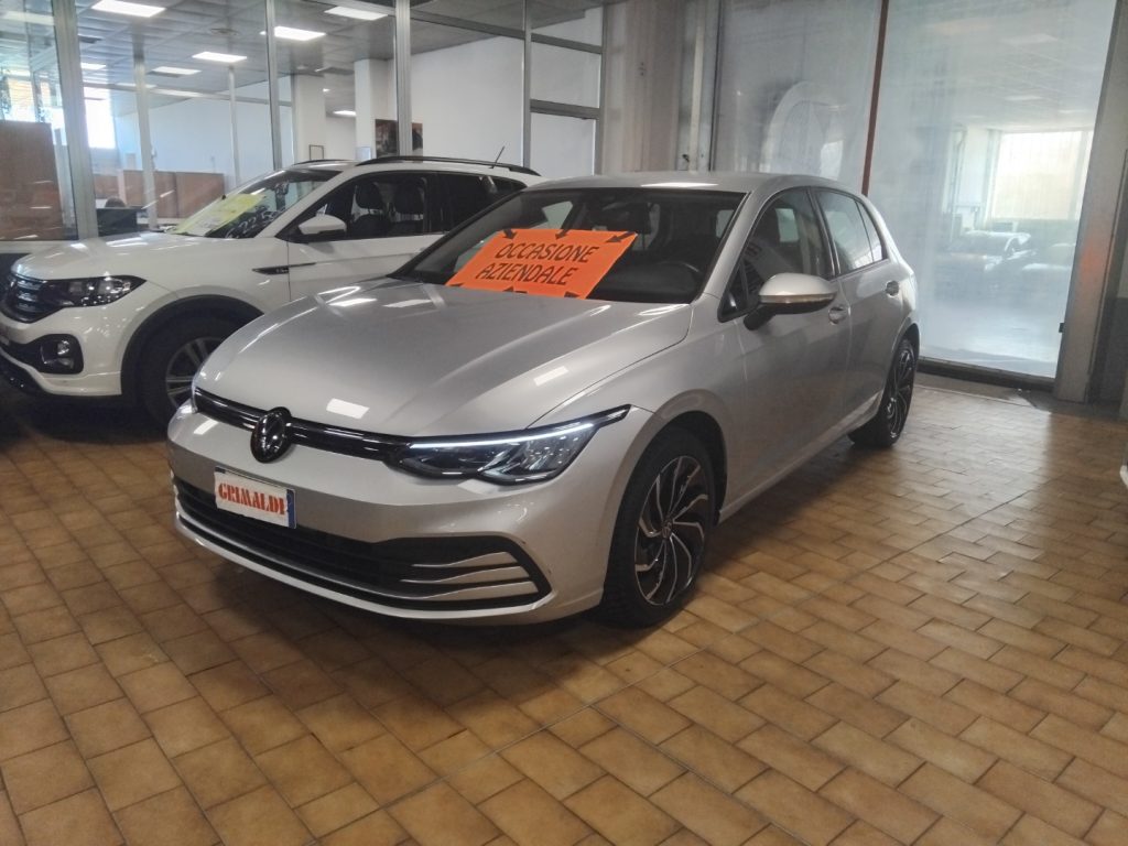 VOLKSWAGEN Golf 1.0 eTSI EVO Life DSG 17 MHEV C/GRIMALDI SP. DAY - 3