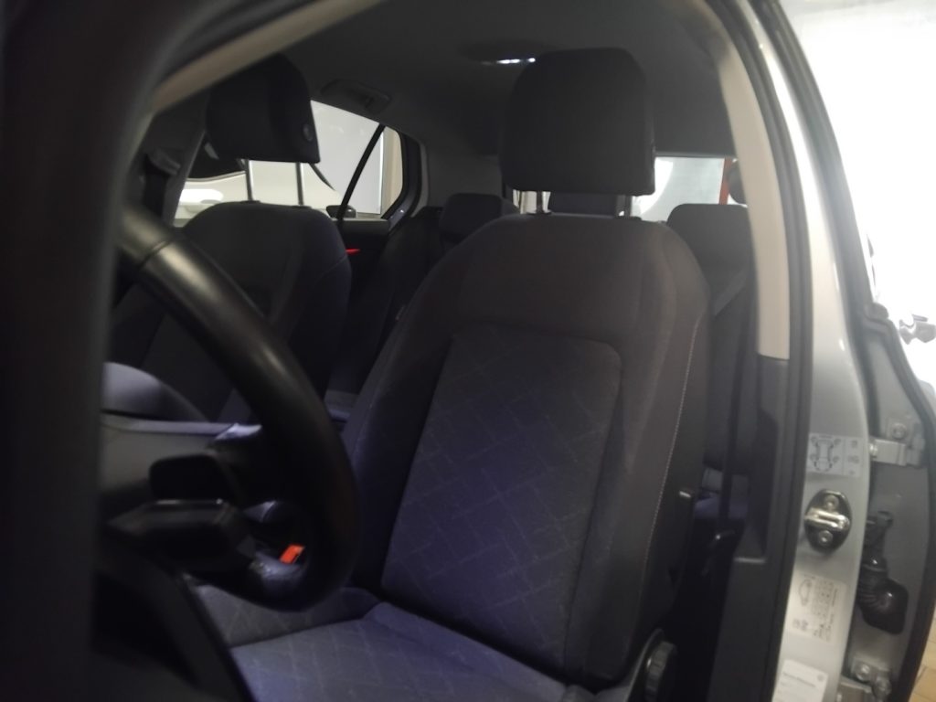VOLKSWAGEN Golf 1.0 eTSI EVO Life DSG 17 MHEV C/GRIMALDI SP. DAY - 4