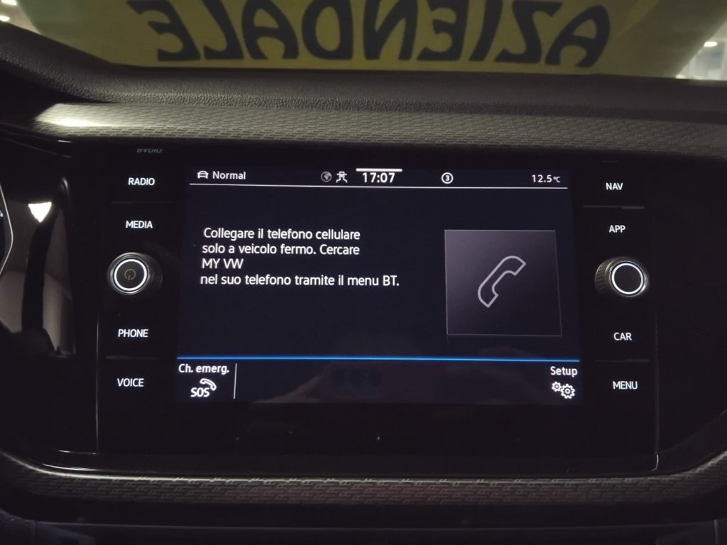VOLKSWAGEN T-Cross 1.5 TSI DSG Style R-LINE VIDEO C/GRIMALDI SP. DAY - 20