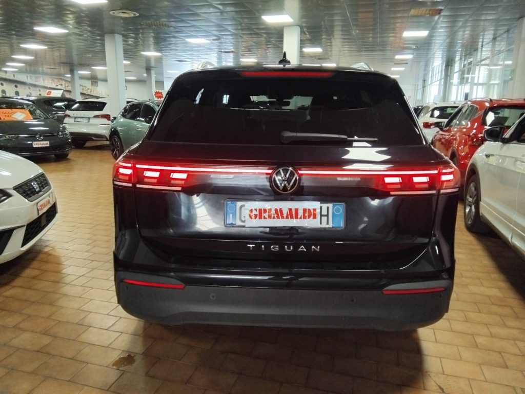 VOLKSWAGEN Tiguan 2.0 TDI SCR LIFE Dsg VIDEO C/GRIMALDI SP. DAY - 3