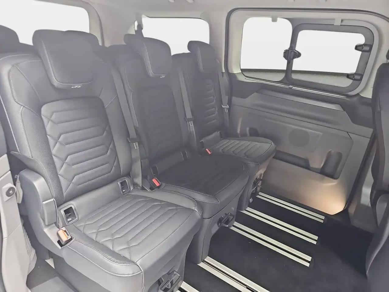 FORD Tourneo Custom 320 2.0 EcoBlue 170CV aut. L1 Titanium X - 13