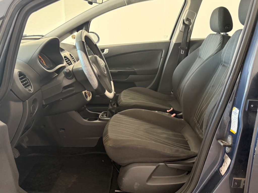 OPEL Corsa 1.2 5 porte Cosmo - 20