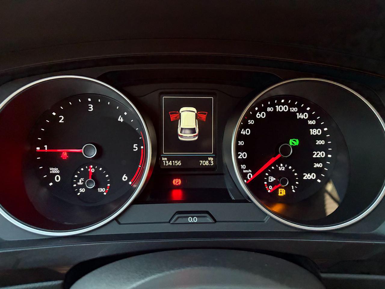 VOLKSWAGEN Tiguan 2.0 TDI 150 CV SCR DSG Life TELECAMERA - 18