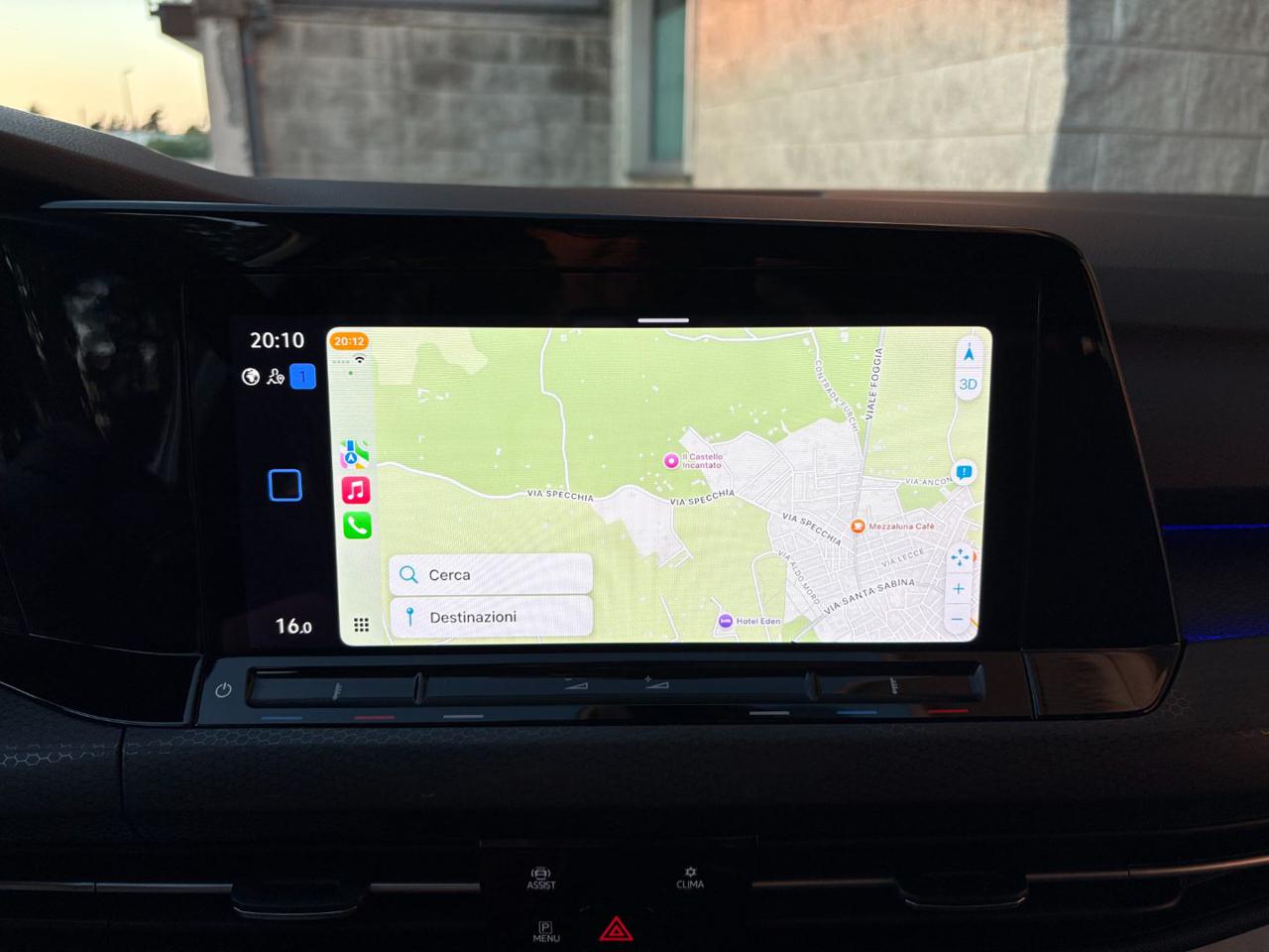 VOLKSWAGEN Golf 2.0 TDI DSG SCR Life COCKPIT-LUCI AMBIENTE - 16