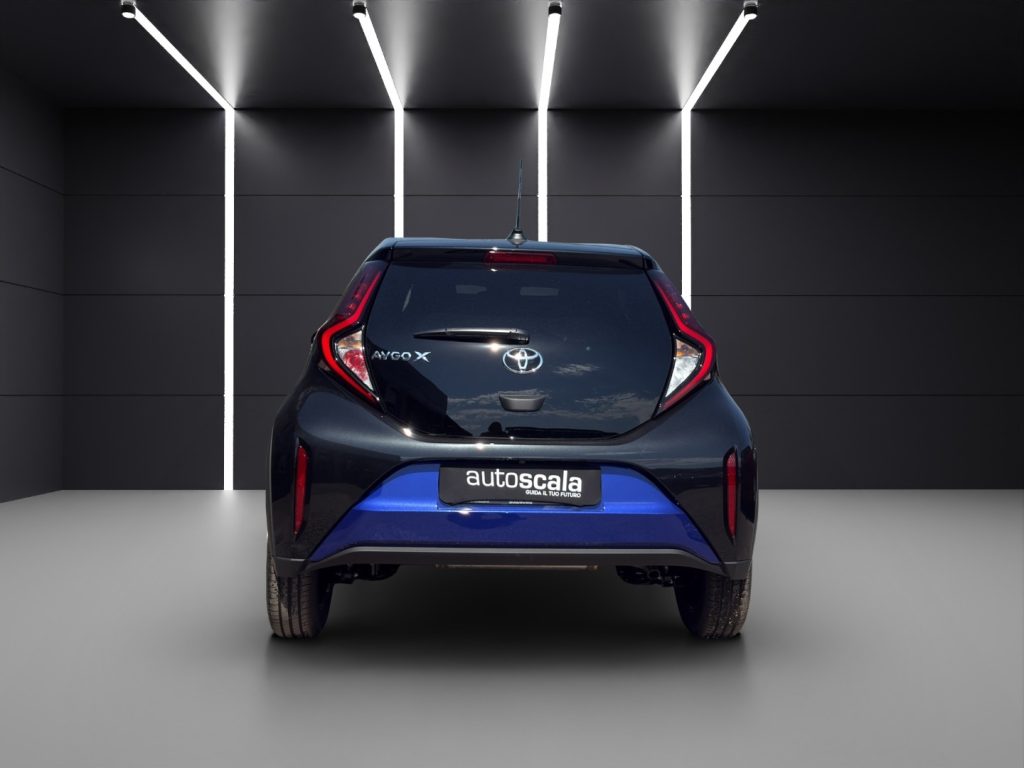 TOYOTA Aygo X 1.0 VVT-i 72 CV 5 porte Trend - 4