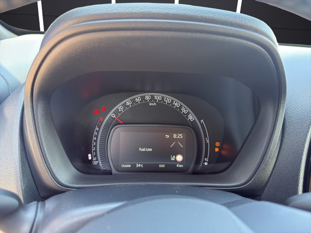 TOYOTA Aygo X 1.0 VVT-i 72 CV 5 porte Trend - 11