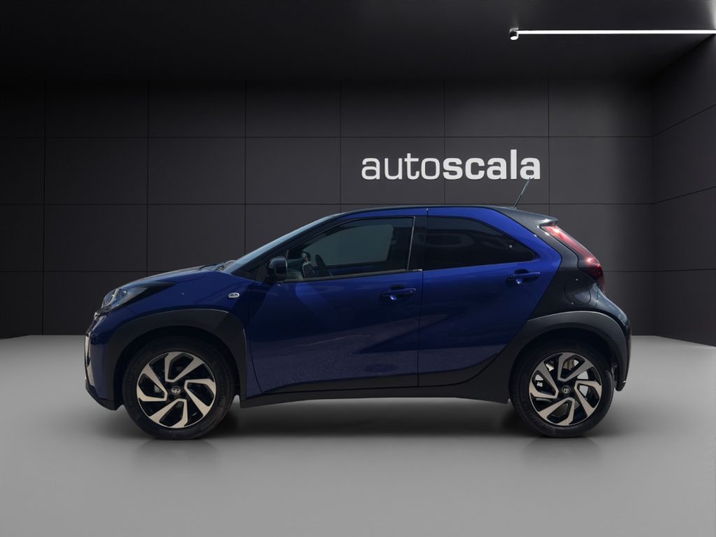 TOYOTA Aygo X 1.0 VVT-i 72 CV 5 porte Trend - 2