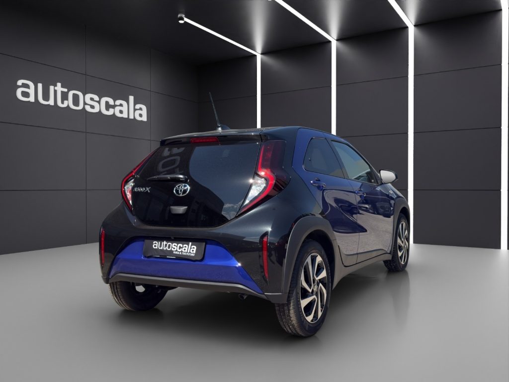 TOYOTA Aygo X 1.0 VVT-i 72 CV 5 porte Trend - 5