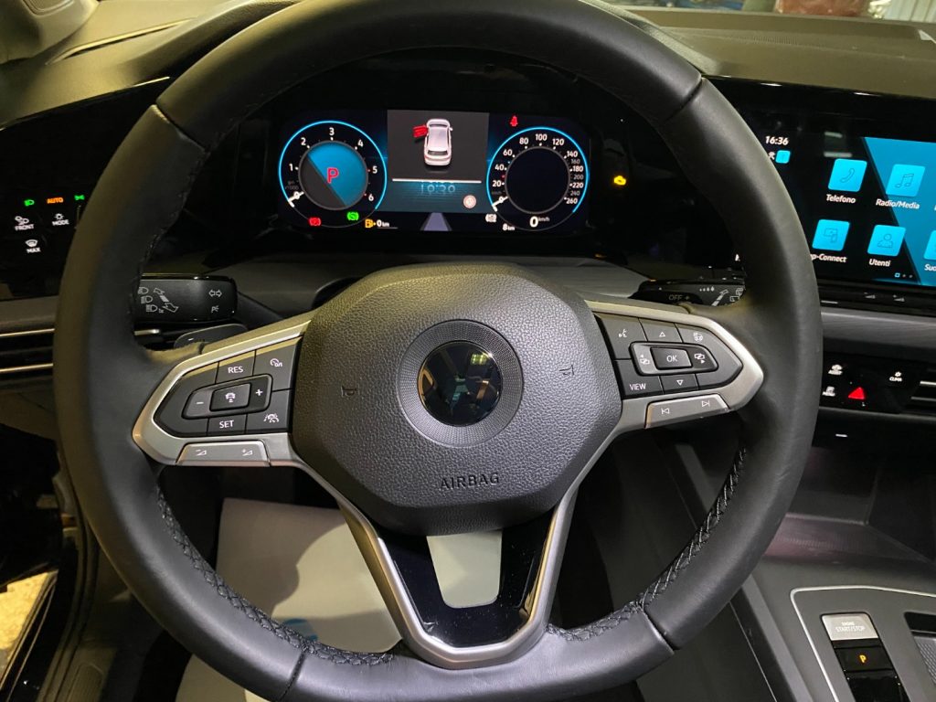 VOLKSWAGEN Golf 1.5 eTSI 150 CV EVO ACT DSG Style - 22