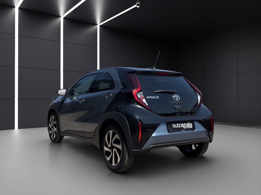 TOYOTA Aygo X 1.0 VVT-i 72 CV 5 porte Trend - 3