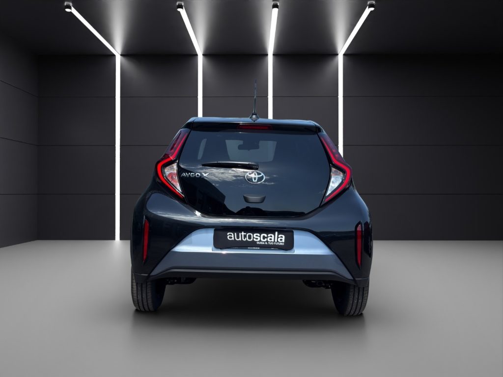TOYOTA Aygo X 1.0 VVT-i 72 CV 5 porte Trend - 4