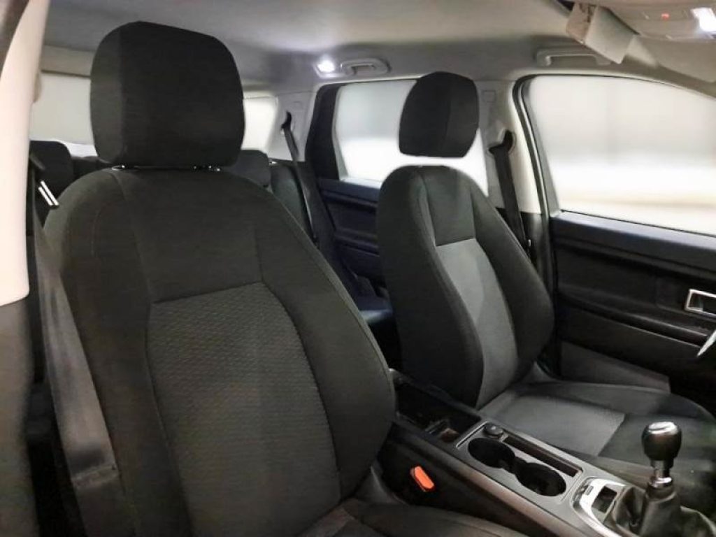 LAND ROVER Discovery Sport 2.0 TD4 180 CV Pure IVA ESPOSTA - 6