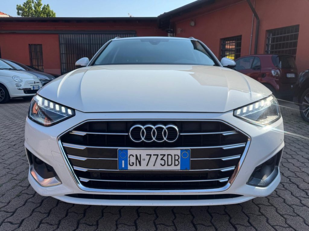 AUDI A4 Avant 40 TDI S tronic Bus.Advanced - 2