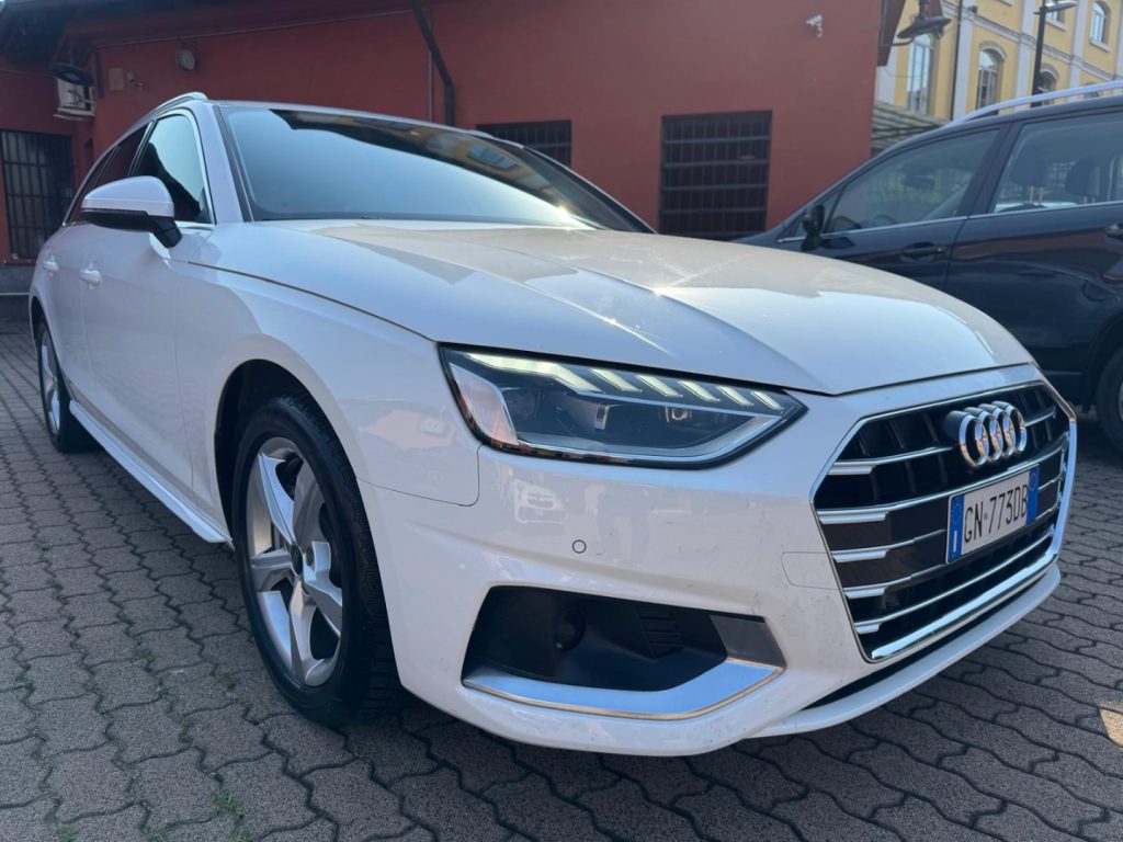 AUDI A4 Avant 40 TDI S tronic Bus.Advanced - 3