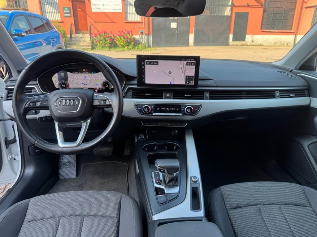 AUDI A4 Avant 40 TDI S tronic Bus.Advanced - 14