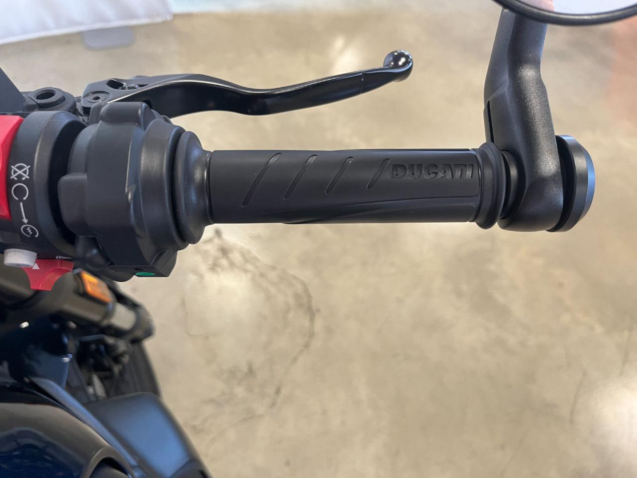DUCATI Scrambler 800 NIGHTSHIFT - 11