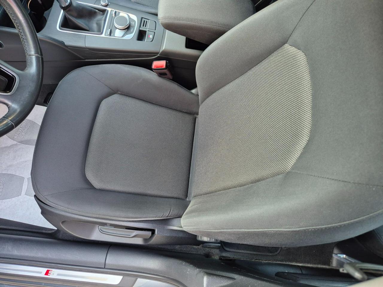 AUDI A3 SPB 1.6 TDI 110 CV Design - 15