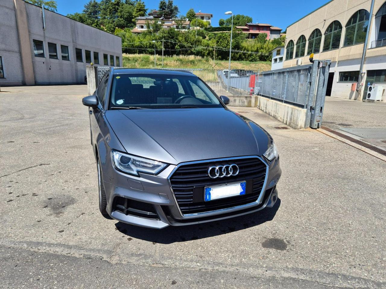 AUDI A3 SPB 1.6 TDI 110 CV Design - 4