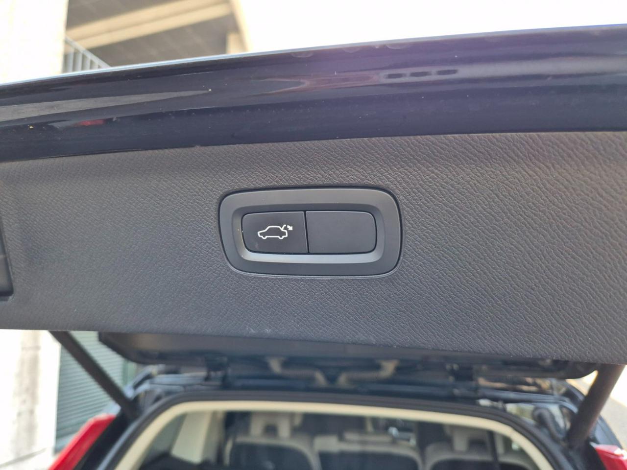 VOLVO XC90 B5 (d) AWD Geartronic Inscription - 18