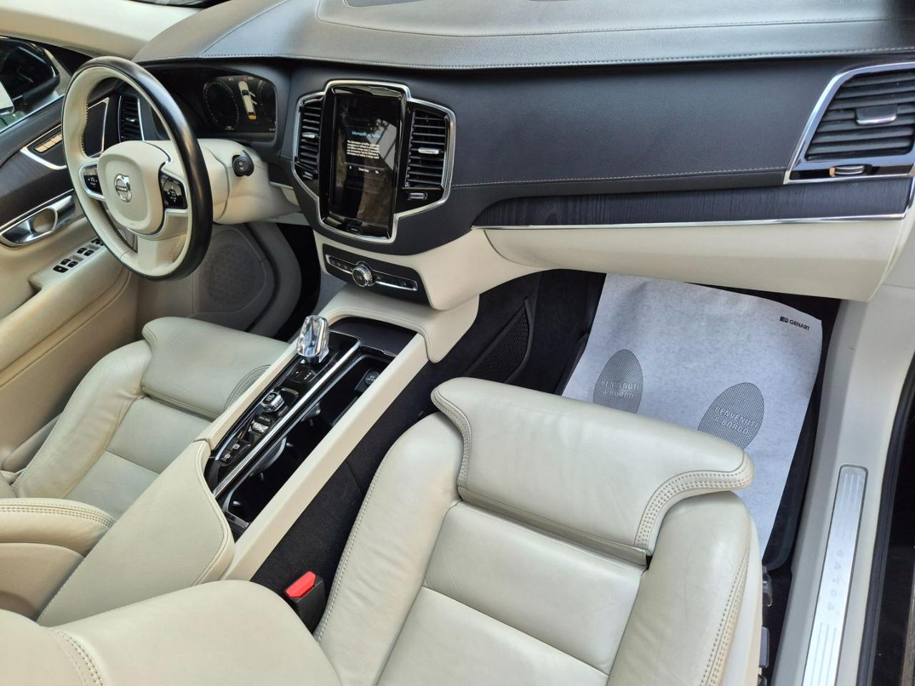 VOLVO XC90 B5 (d) AWD Geartronic Inscription - 15