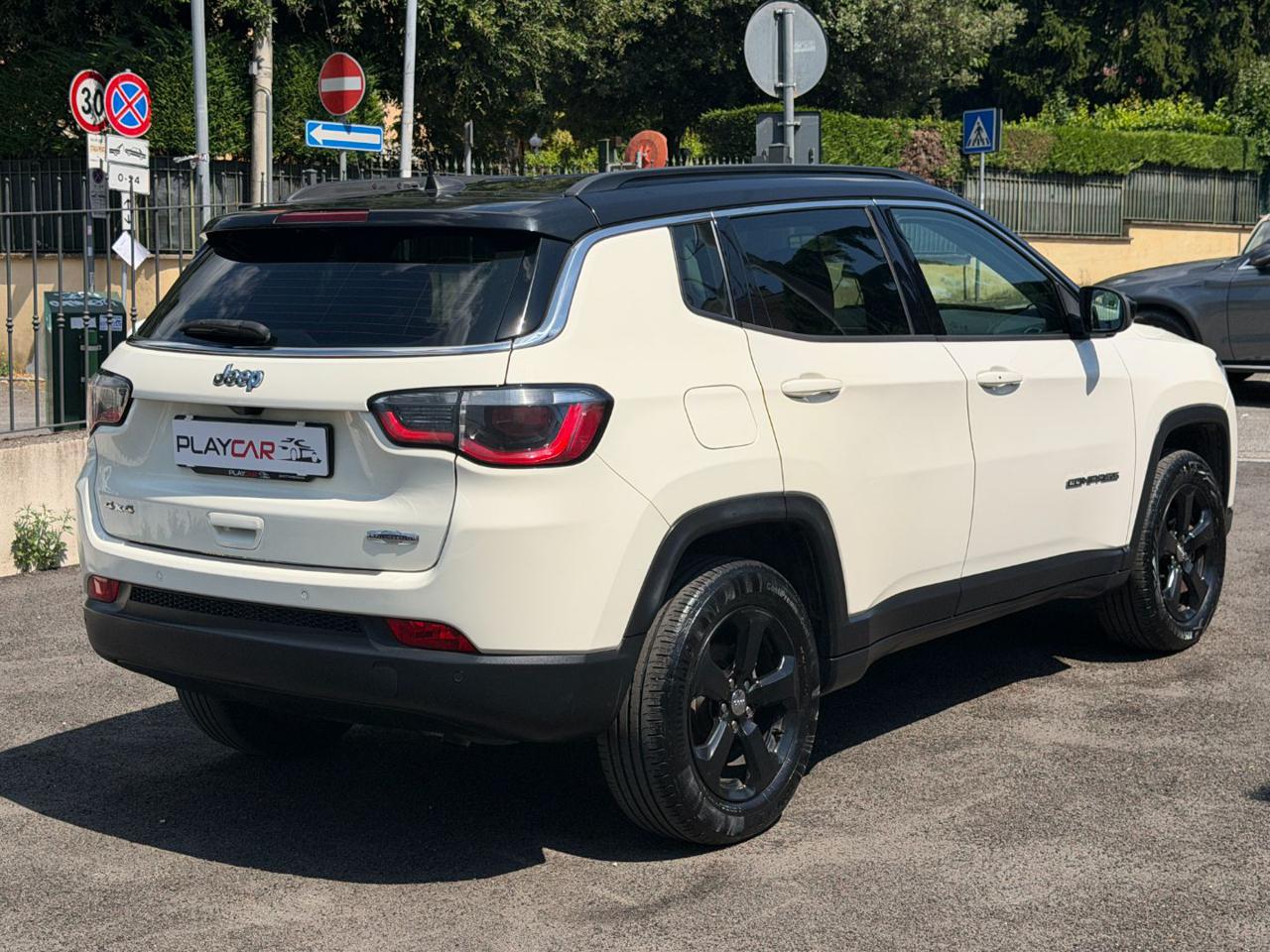 JEEP Compass 2.0 MULTIJET II 4WD NAVI+PELLE+R.CAM+SENSORI!!! - 4