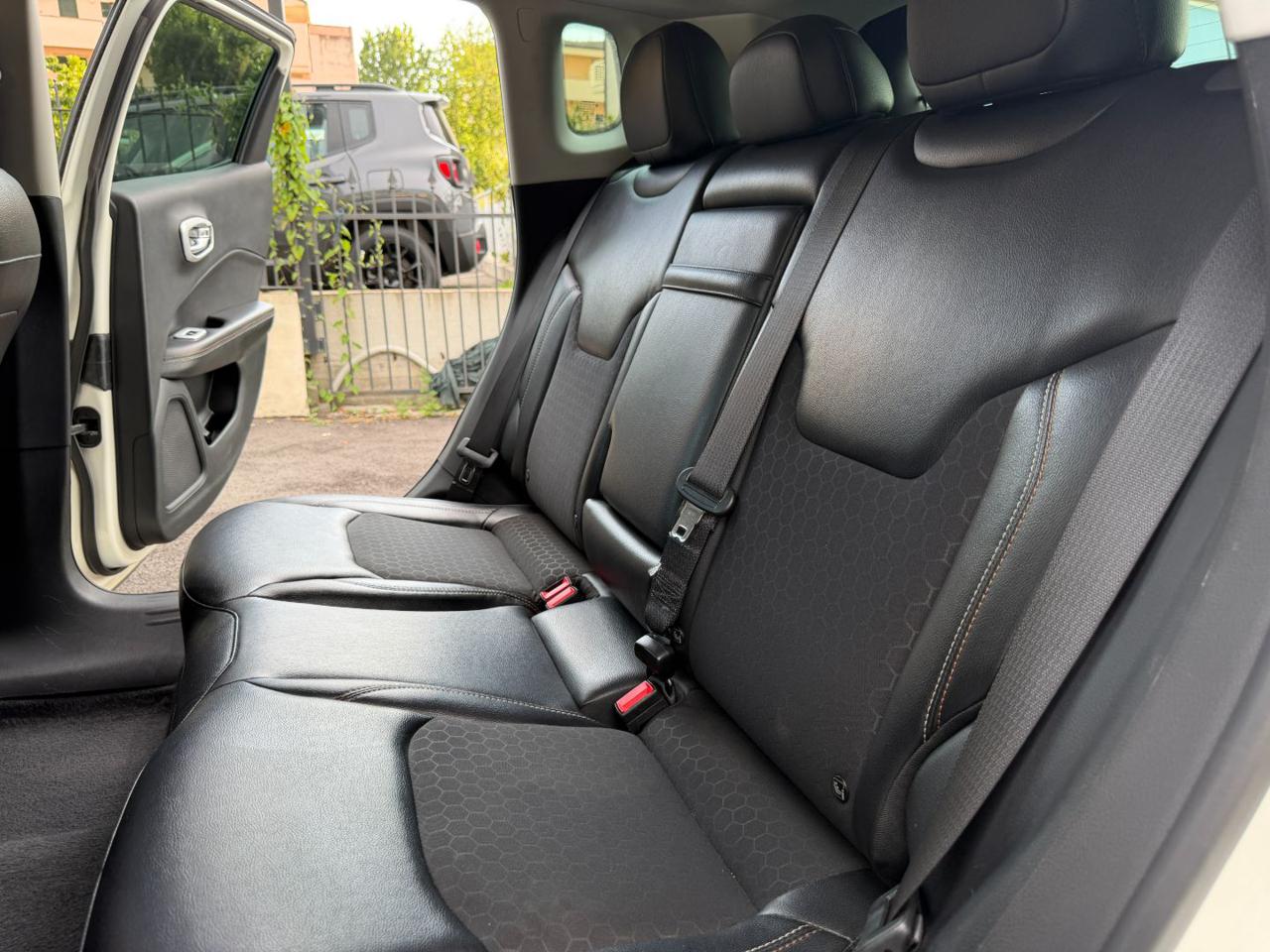 JEEP Compass 2.0 MULTIJET II 4WD NAVI+PELLE+R.CAM+SENSORI!!! - 14