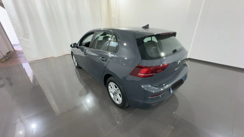 VOLKSWAGEN Golf 2.0 TDI 115 CV SCR Life - 2