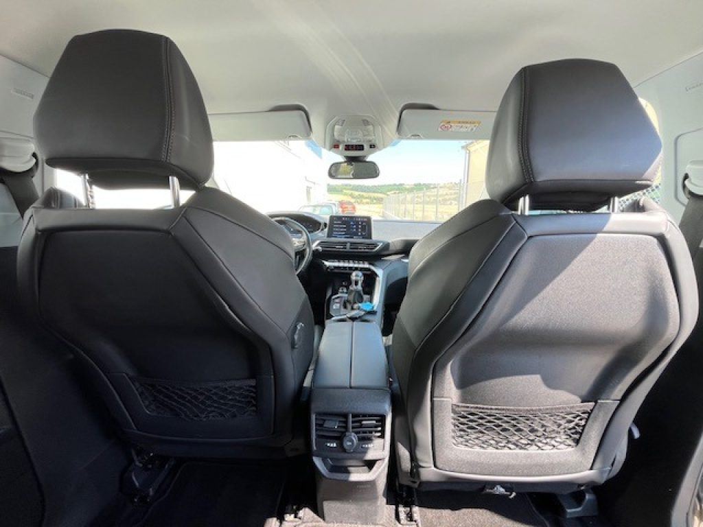 PEUGEOT 3008 BlueHDi 120 S&S Allure - 27