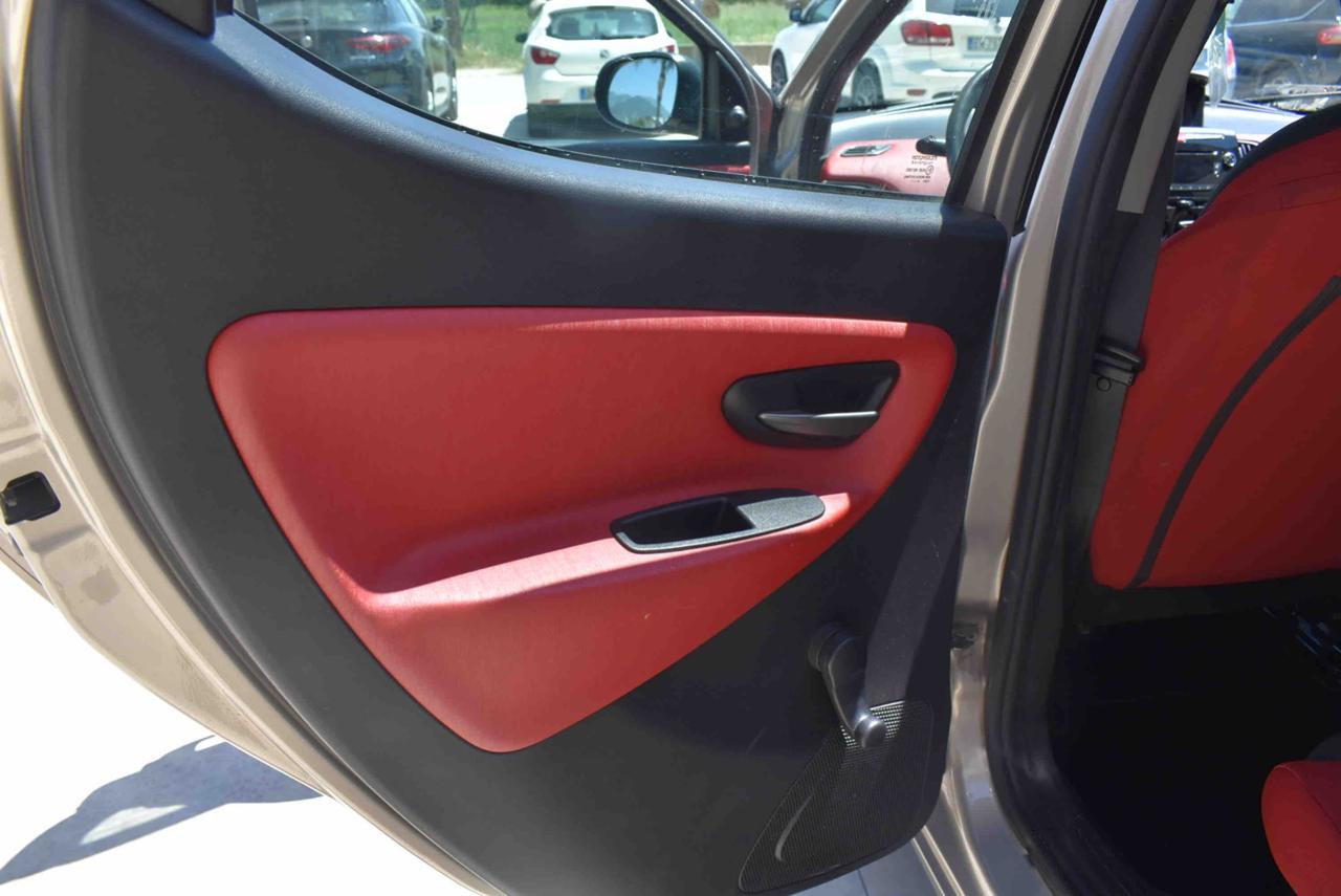 LANCIA Ypsilon 1.2 69 CV 5 porte GPL Ecochic Gold - 11
