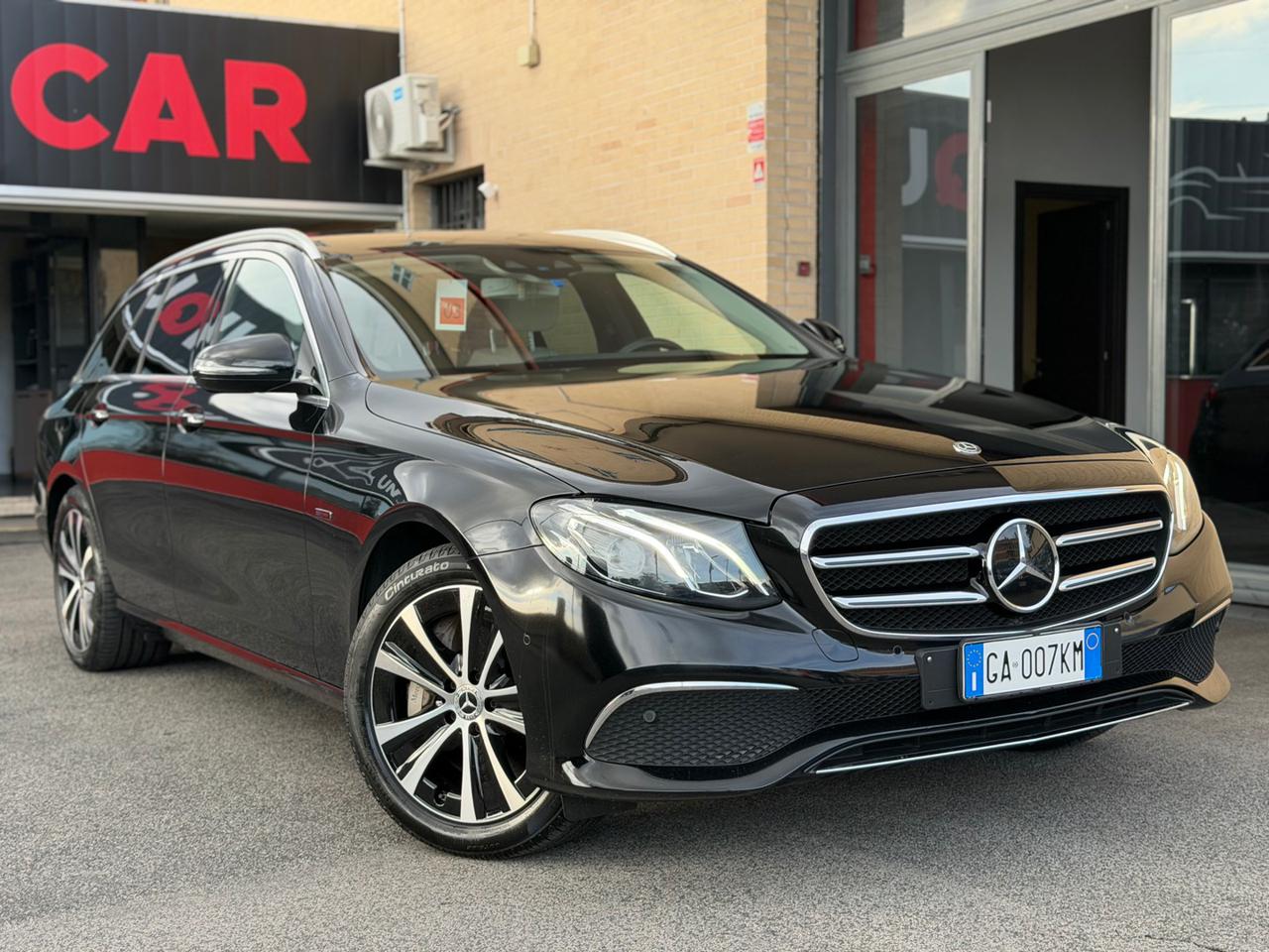 MERCEDES-BENZ E 300 de S.W. Auto EQ-Power Business Sport - 1
