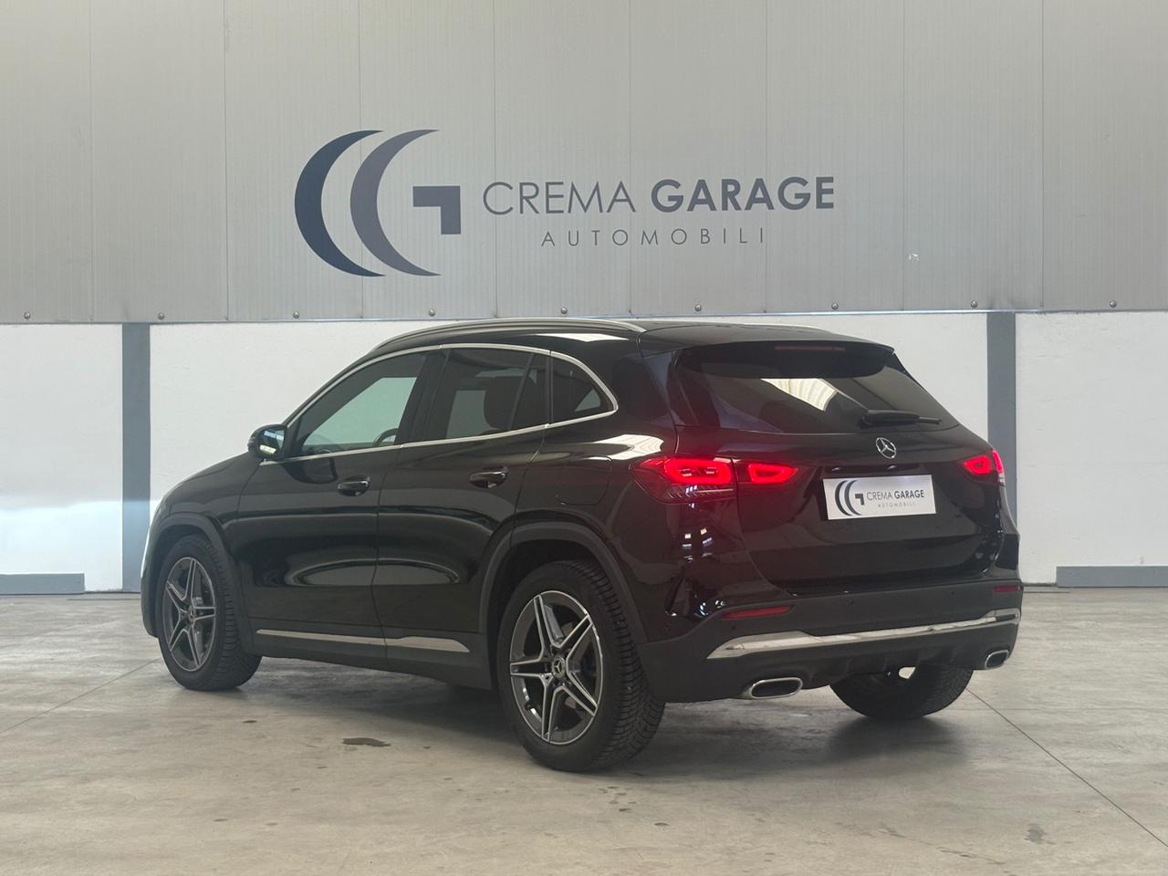 MERCEDES-BENZ GLA 180 d Automatic Premium - 8
