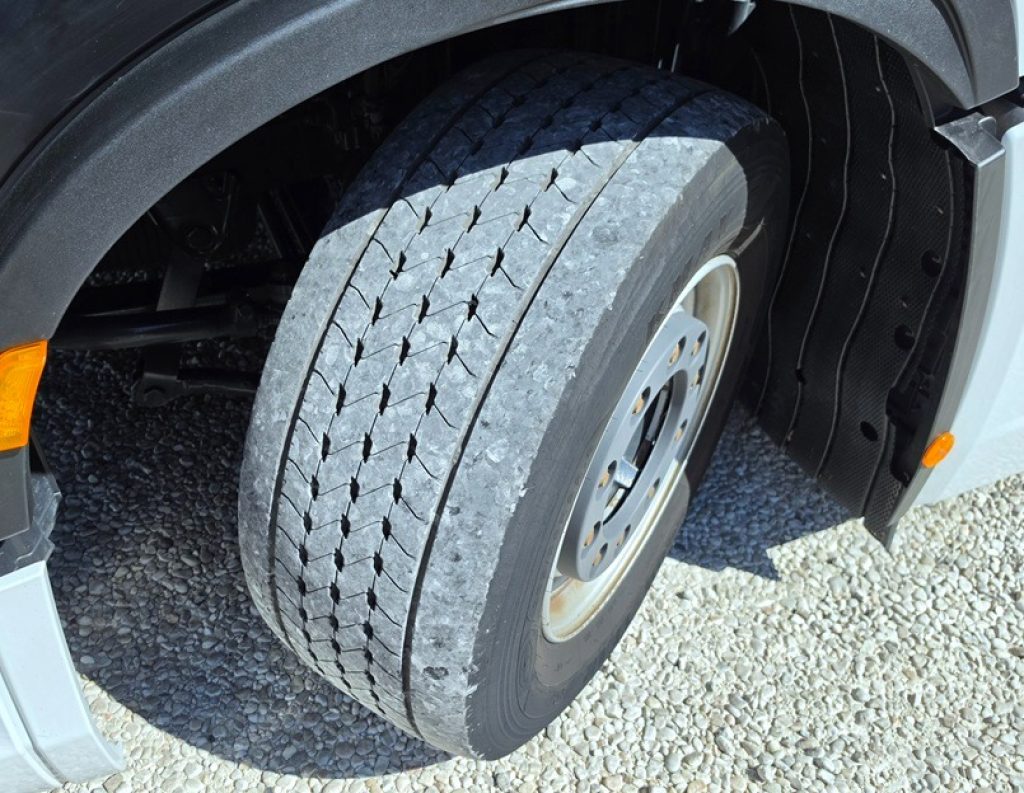 IVECO S-WAY 490 T/P Km 74200 + INTARDER - 16