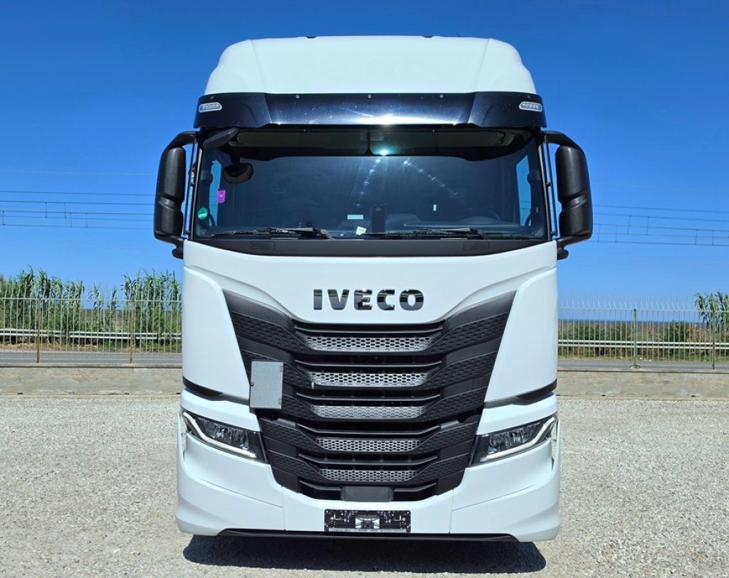 IVECO S-WAY 490 T/P Km 74200 + INTARDER - 20