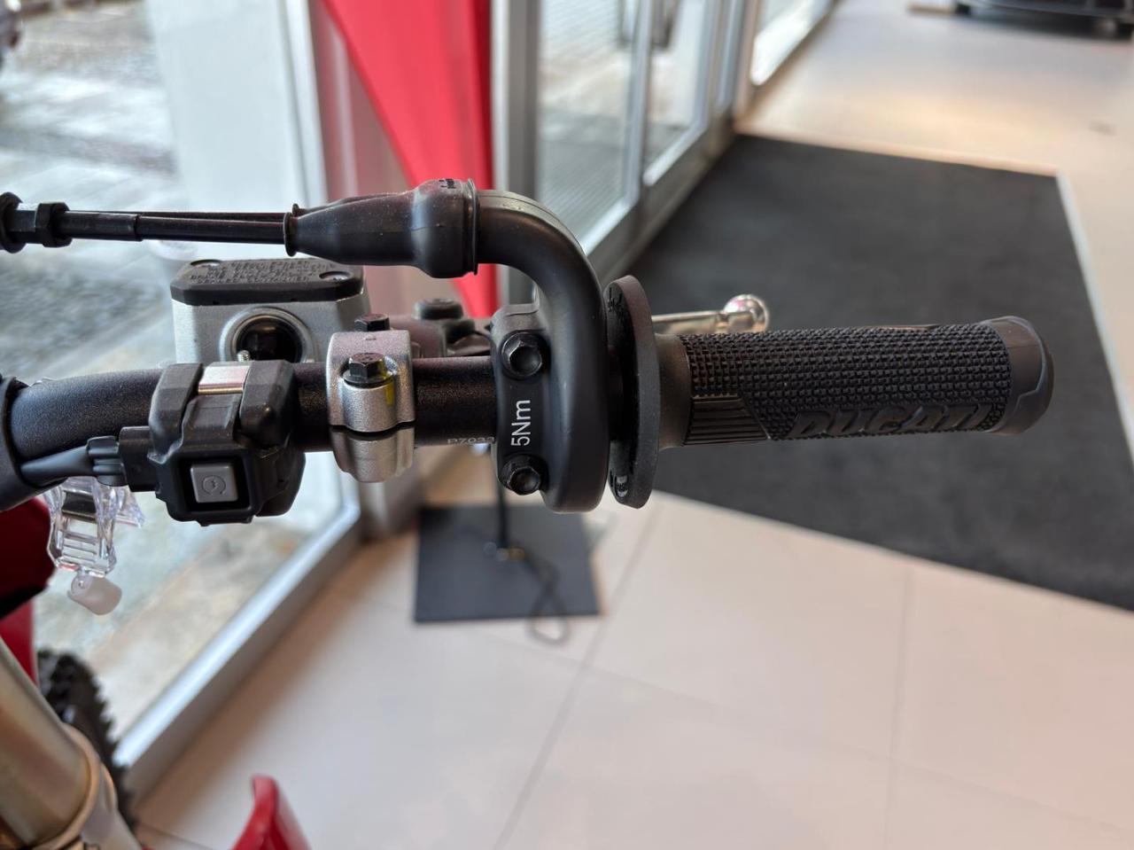 DUCATI Desmo450 MX DESMO 450MX 2026 - 11