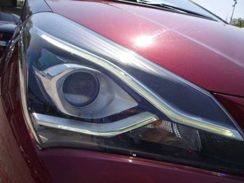 TOYOTA Yaris Yaris  5p 1.5h Style - 14